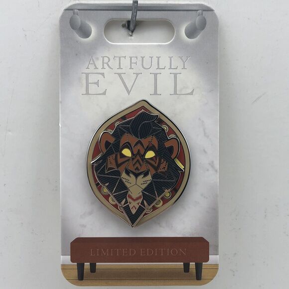 Disney Parks The Lion King Scar 2021 Artfully Evil Villain LE 3000 Pin - Picture 1 of 5